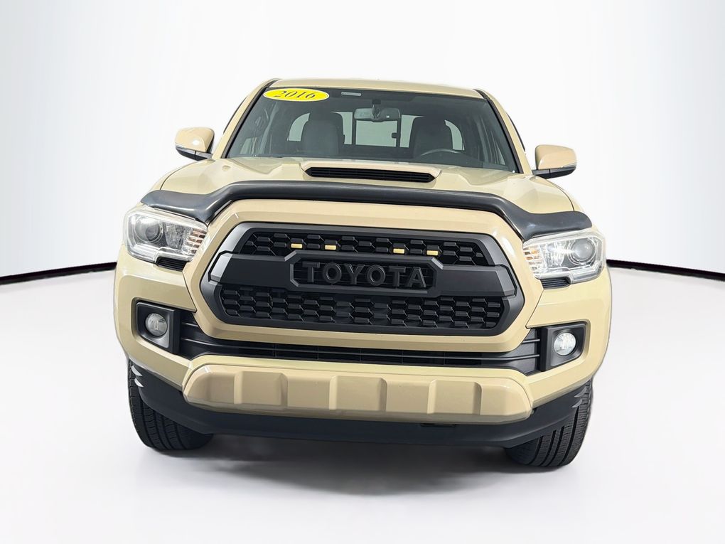 Used 2016 Toyota Tacoma Truck
