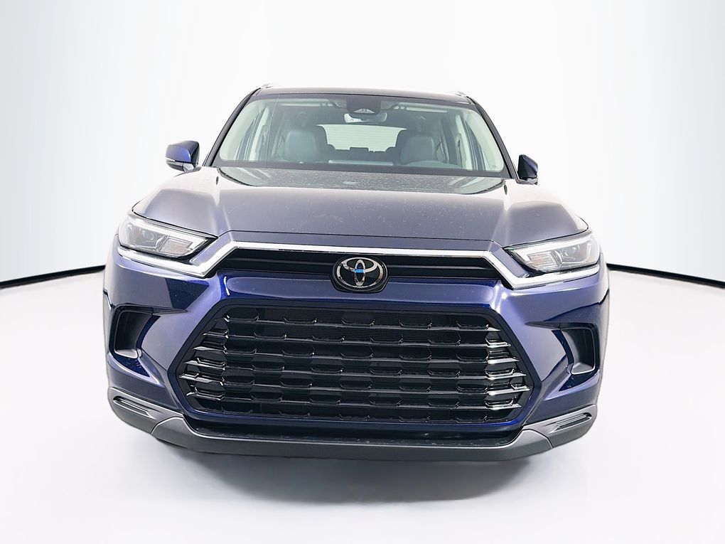 Blueprint 2026 Toyota Grand Highlander XLE FWD SUV / Crossover Front-Wheel Drive 8-Speed Automatic