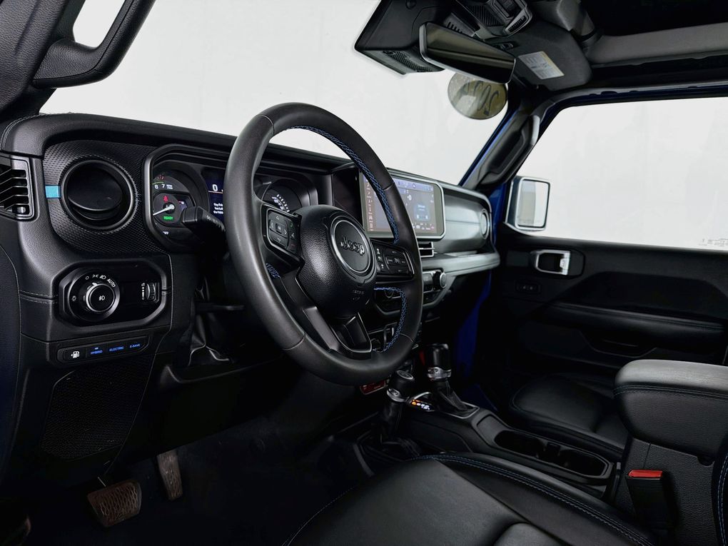 Used 2024 Jeep Wrangler SUV