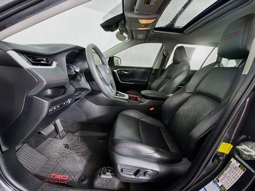 Used 2021 Toyota RAV4 SUV