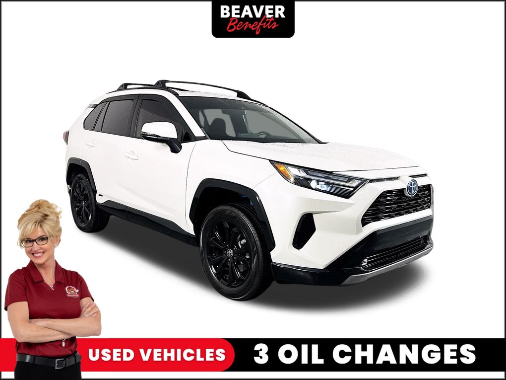 2022 Toyota RAV4 SE