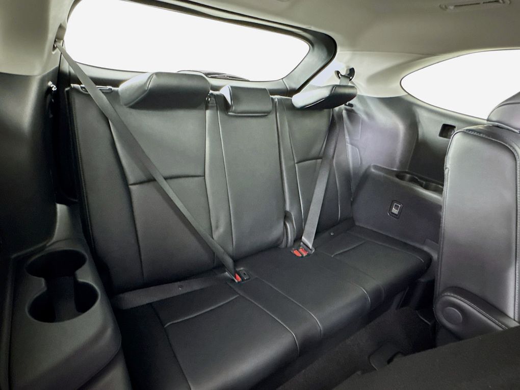 Used 2025 Toyota Highlander SUV
