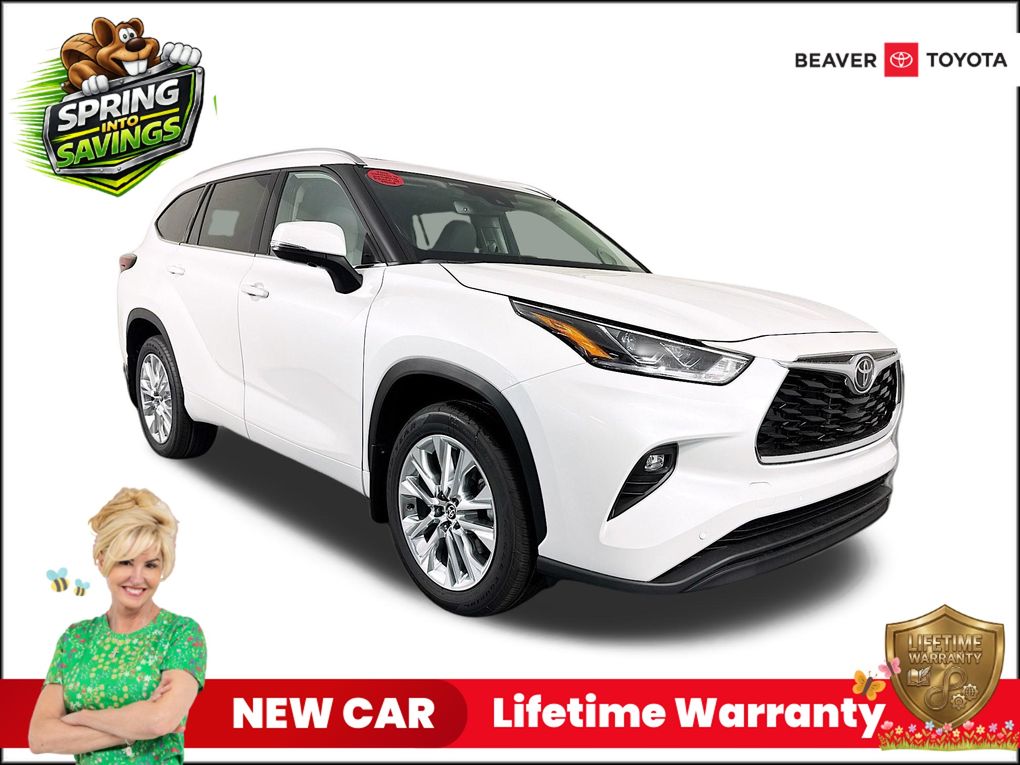 White (Wind Chill Pearl) 2026 Toyota Highlander Limited AWD SUV / Crossover All-Wheel Drive 8-Speed Automatic