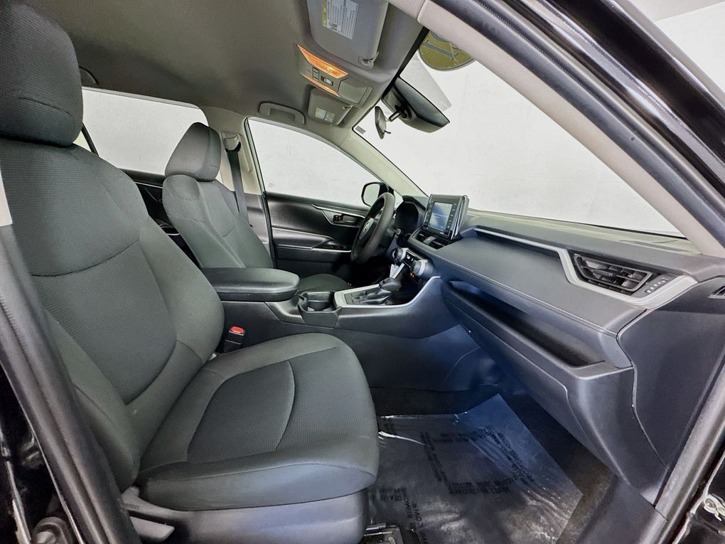 Used 2021 Toyota RAV4 SUV
