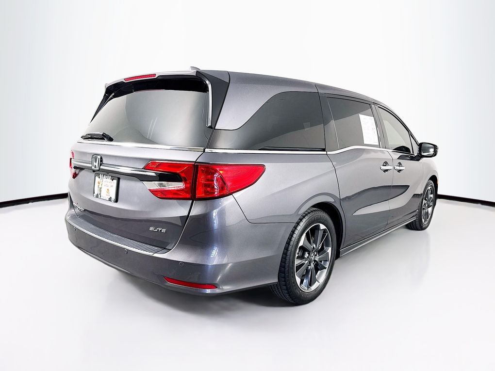 Used 2024 Honda Odyssey Van