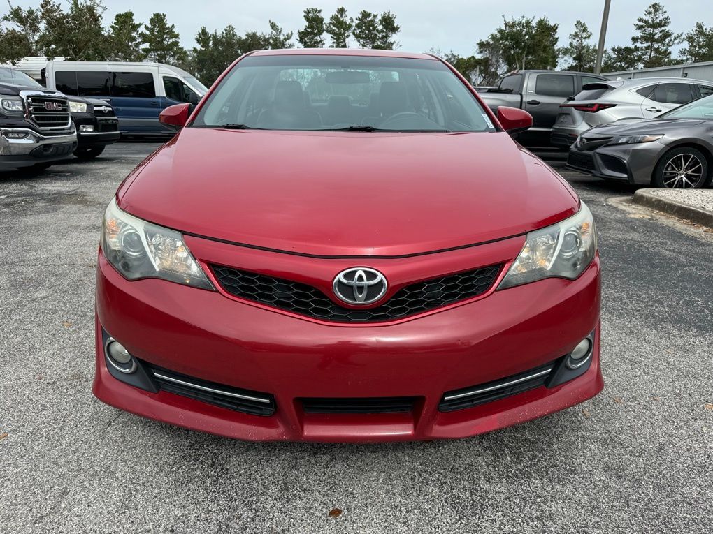 Used 2014 Toyota Camry SE with VIN 4T1BF1FK1EU760326 for sale in Saint Augustine, FL