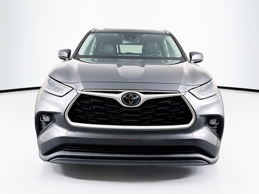 Used 2021 Toyota Highlander SUV