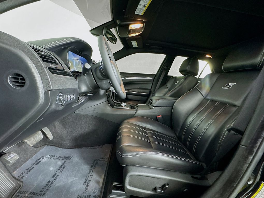 Used 2023 Chrysler 300 Sedan