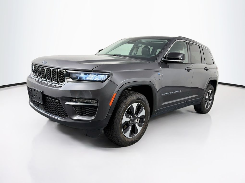 Used 2024 Jeep Grand Cherokee SUV
