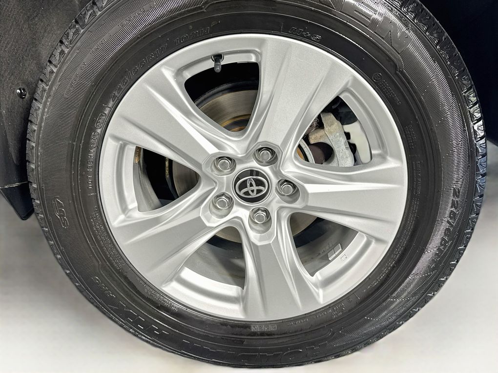 Used 2021 Toyota RAV4 SUV