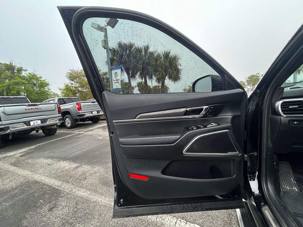 Used 2025 Kia Telluride SUV