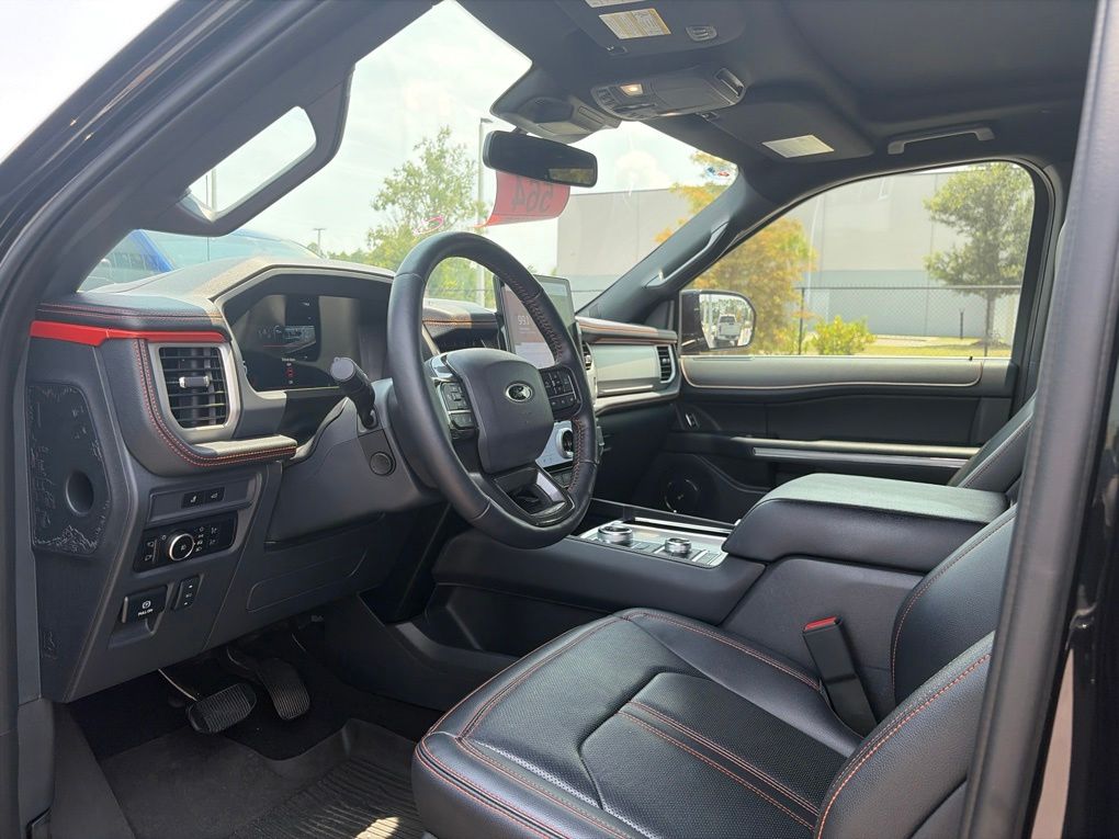 Used 2024 Ford Expedition SUV