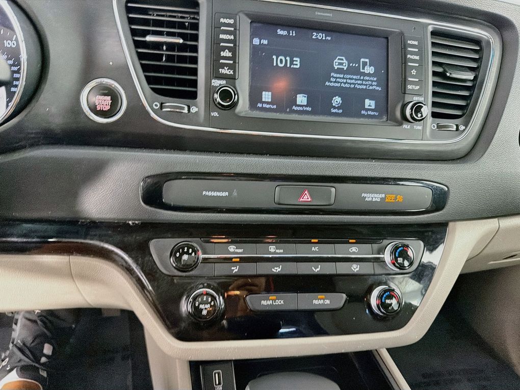 Used 2021 Kia Sedona Van