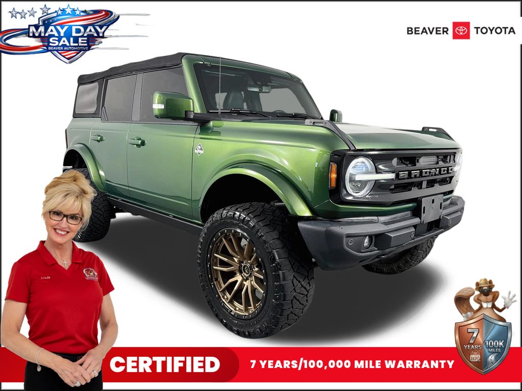 2022 Ford Bronco Outer Banks 4WD 4-door's photo