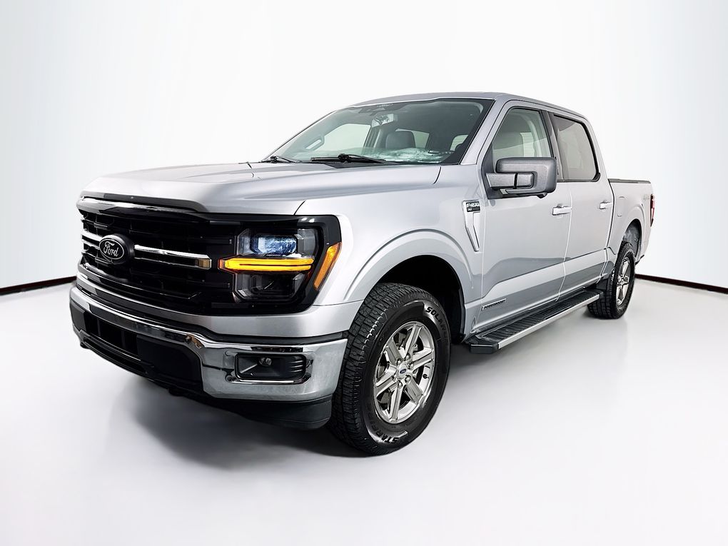 2024 Ford F-150 XLT photo 3