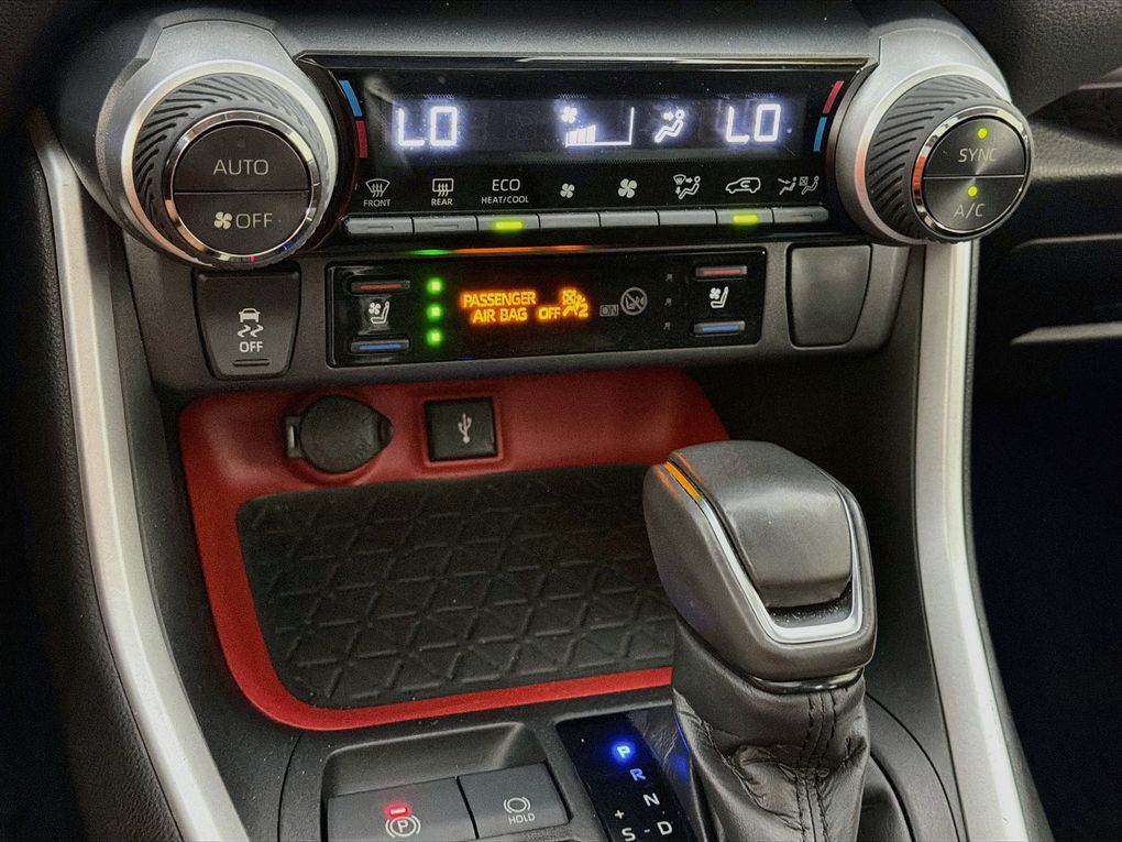 Used 2021 Toyota RAV4 SUV