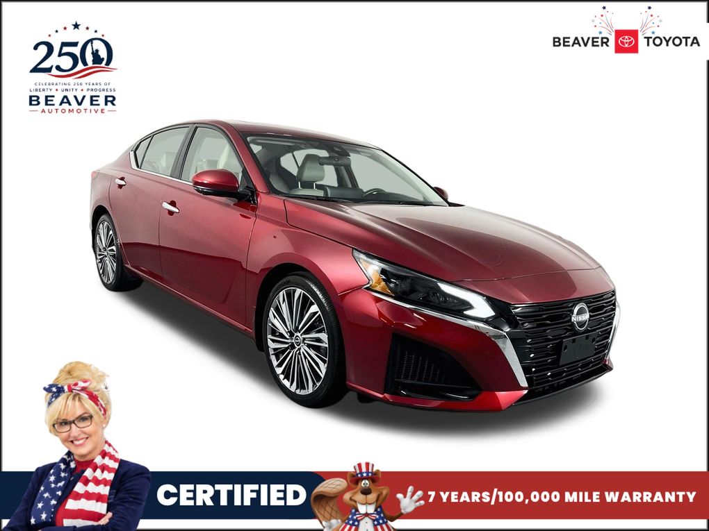 Red (Scarlet Ember Tintcoat) 2023 Nissan Altima Sedan Front-Wheel Drive Continuously Variable Transmission