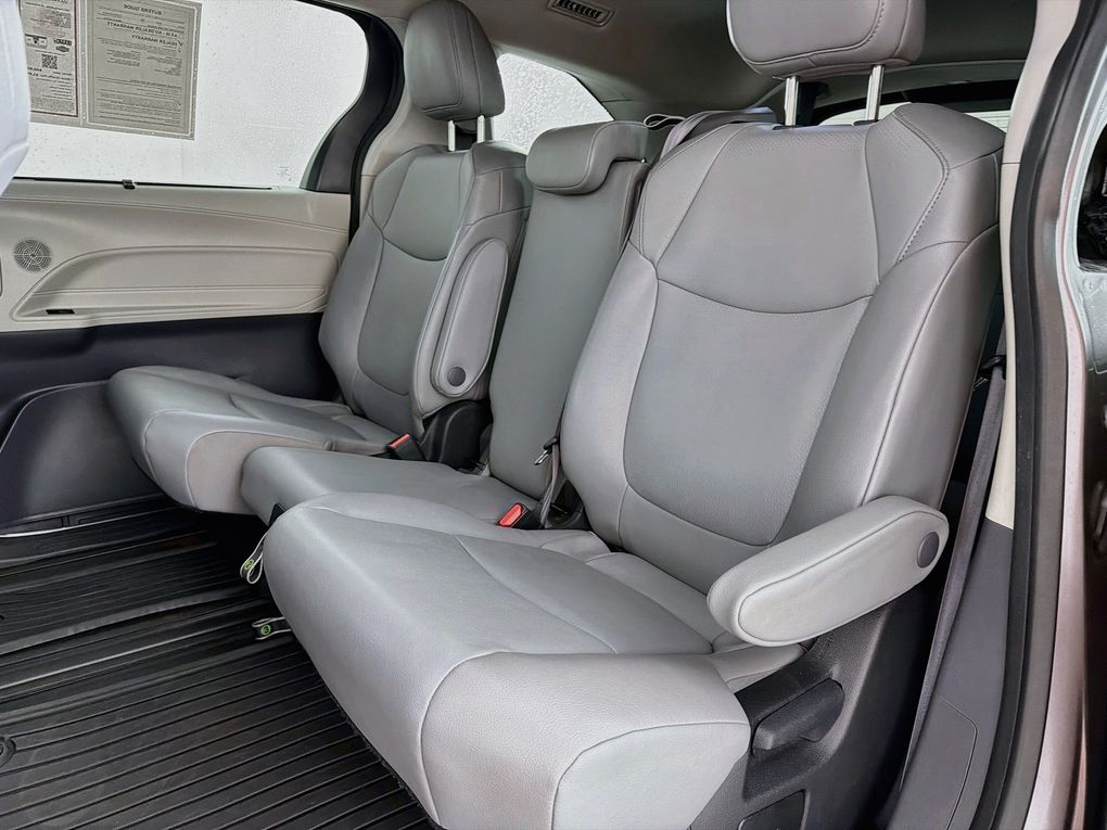 Used 2023 Toyota Sienna Van