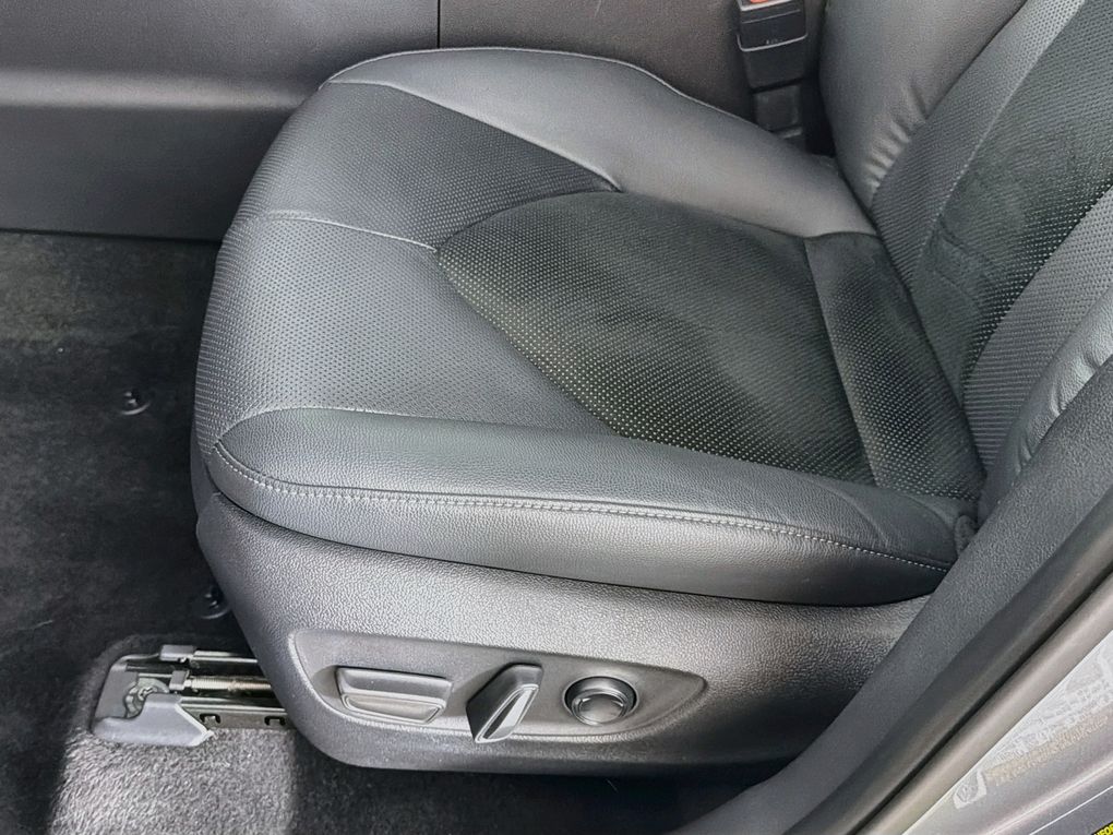 Used 2025 Toyota Grand Highlander Hybrid SUV
