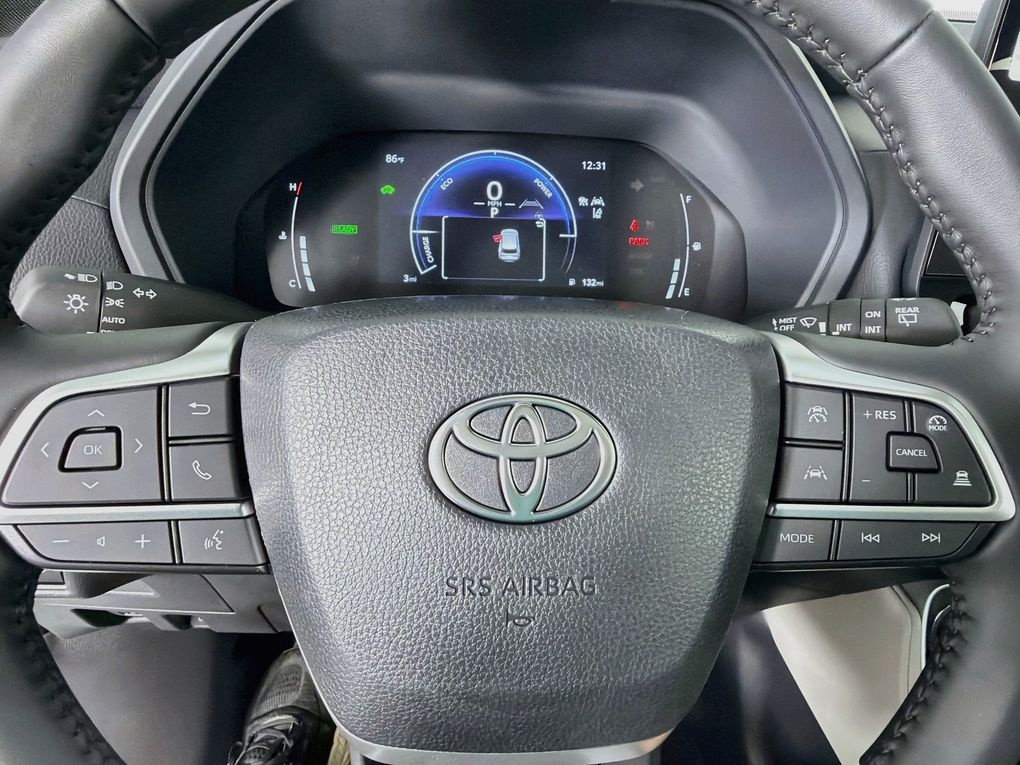 New 2026 Toyota Grand Highlander Hybrid SUV