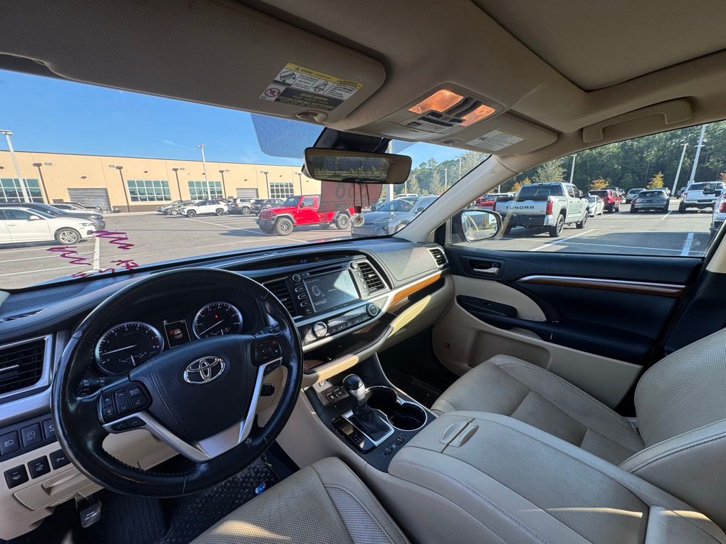 Used 2018 Toyota Highlander SUV