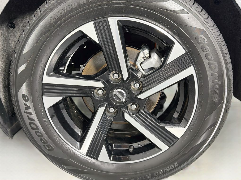 Used 2024 Nissan Sentra Sedan
