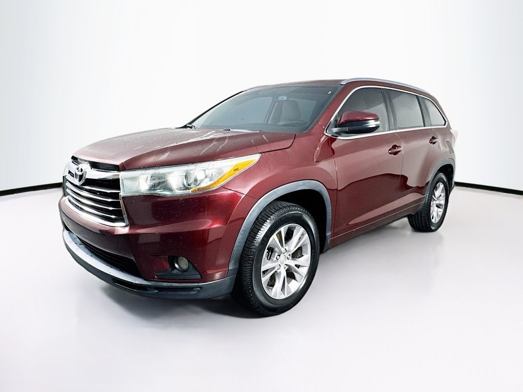 2015 Toyota Highlander XLE photo 3