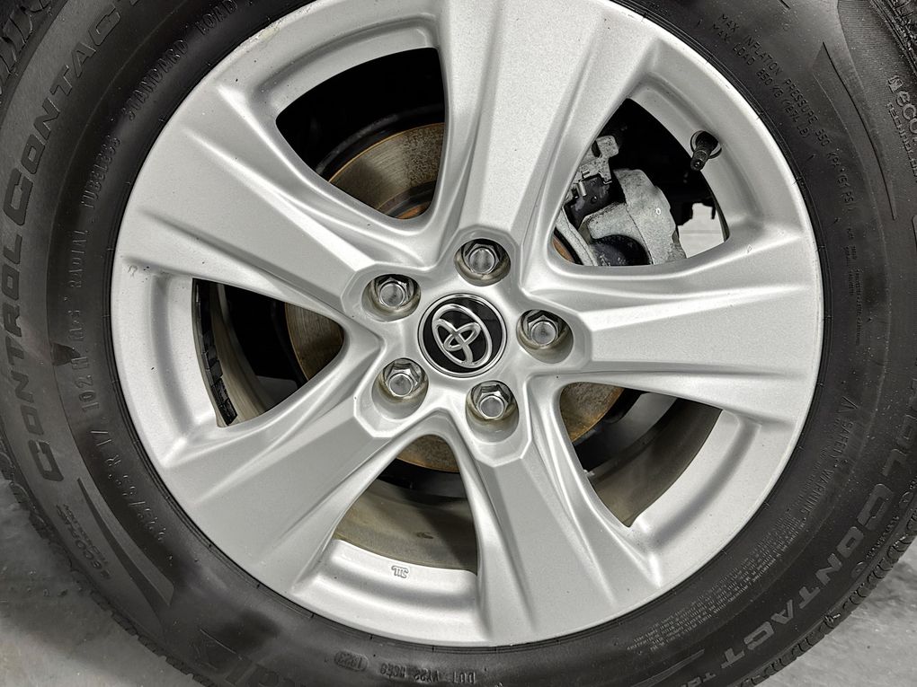 Used 2021 Toyota RAV4 SUV