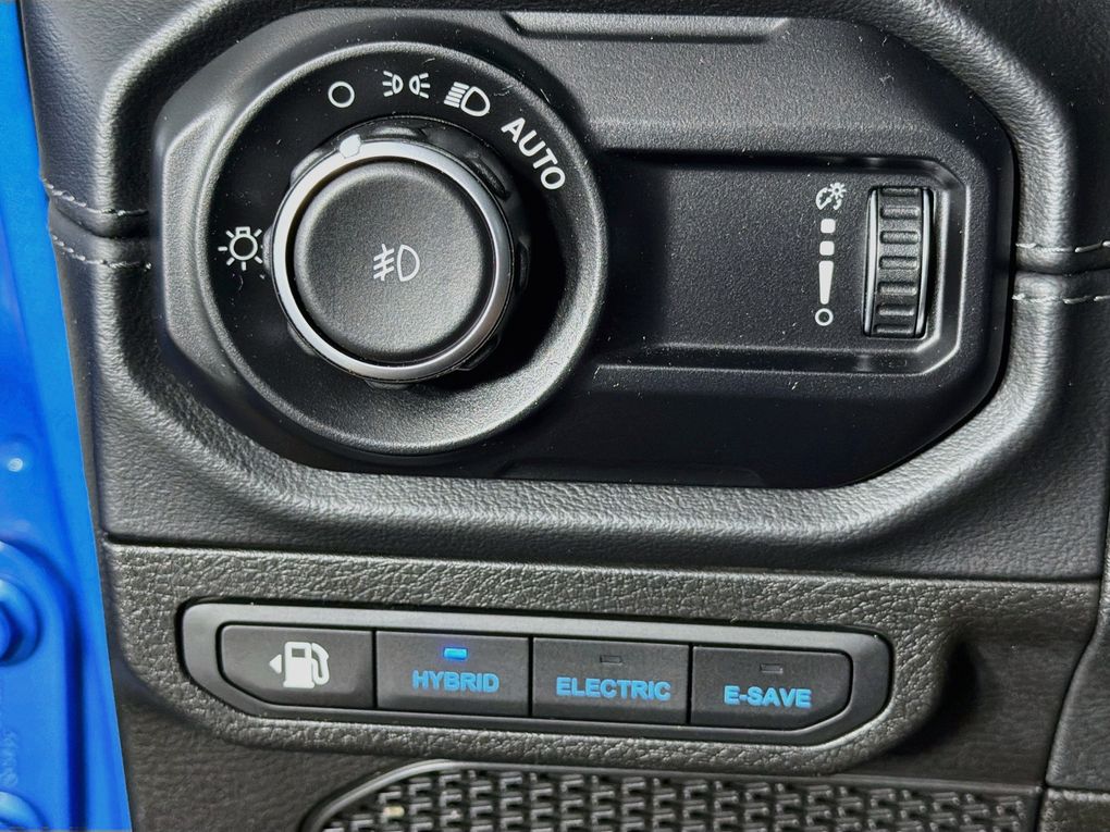 Used 2024 Jeep Wrangler SUV