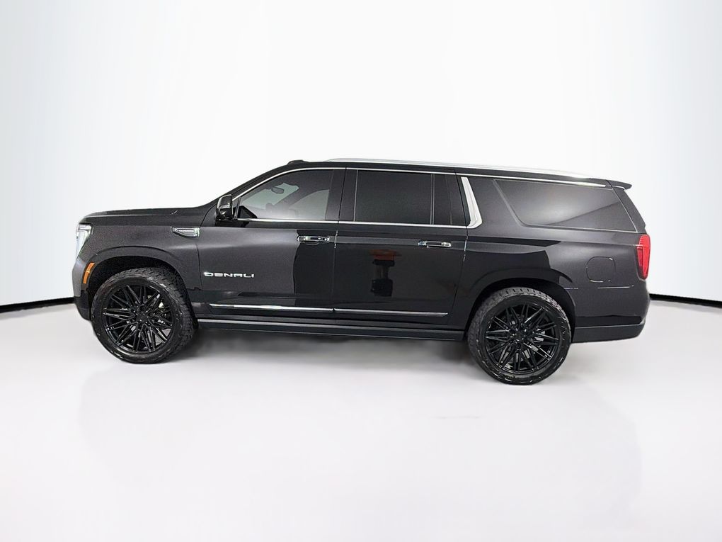 Used 2025 GMC Yukon XL SUV