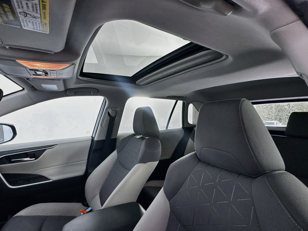 Used 2021 Toyota RAV4 SUV