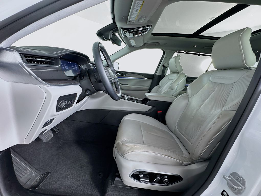 Used 2021 Jeep Grand Cherokee L SUV