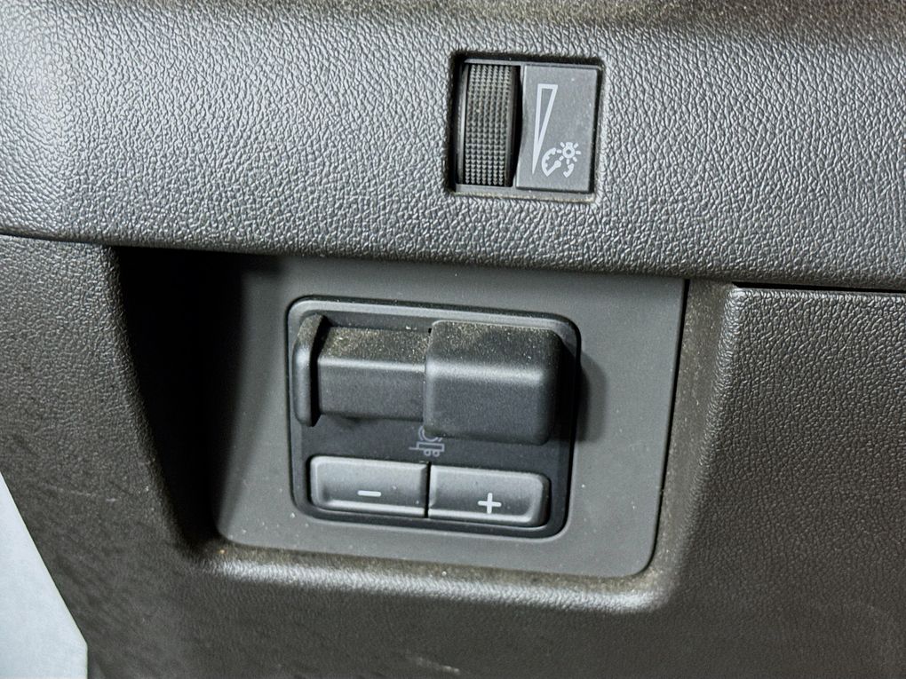 Used 2023 GMC Canyon Truck