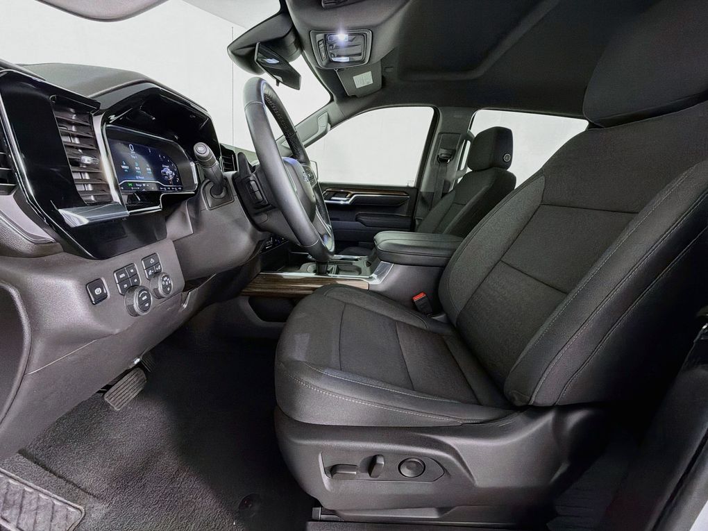 Used 2025 Chevrolet Silverado 1500 Truck