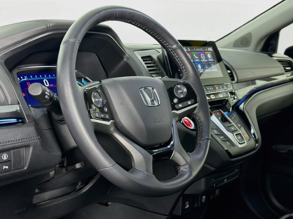 Used 2024 Honda Odyssey Van