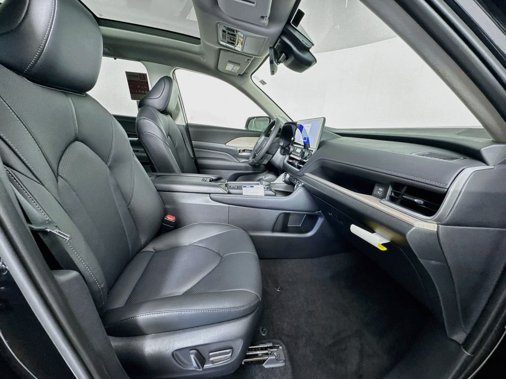 Used 2026 Toyota Grand Highlander Hybrid SUV