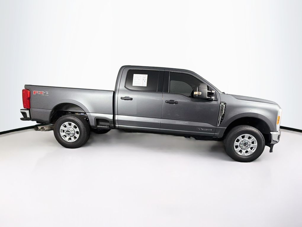 Used 2023 Ford F-350SD Truck