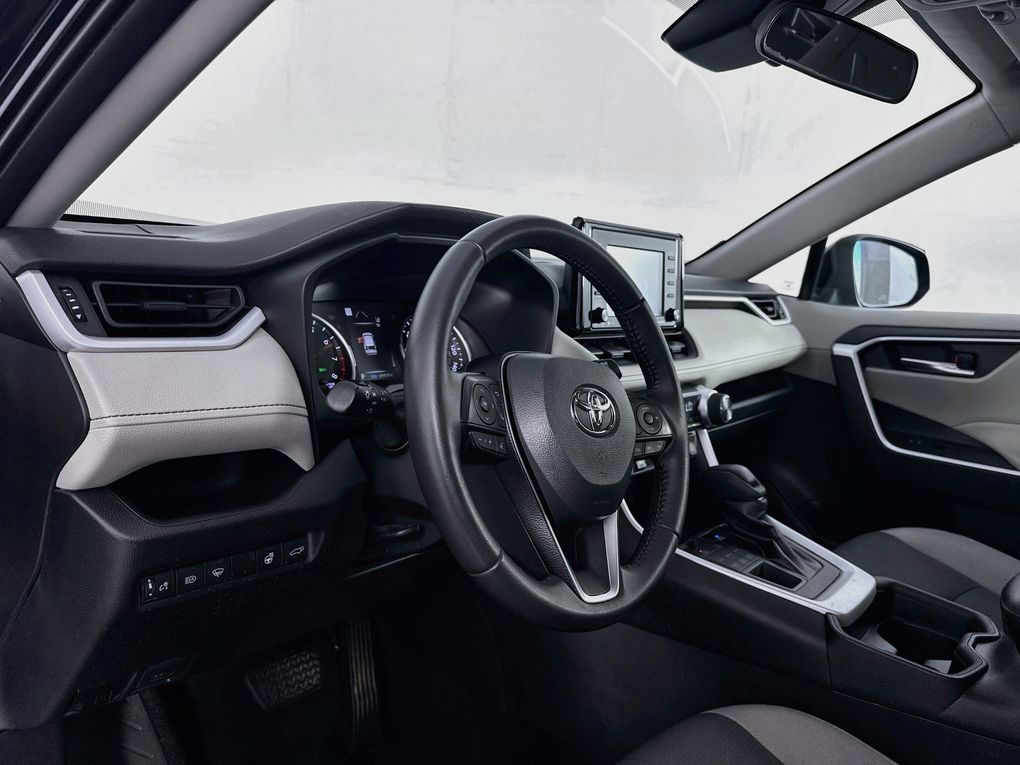 Used 2021 Toyota RAV4 SUV
