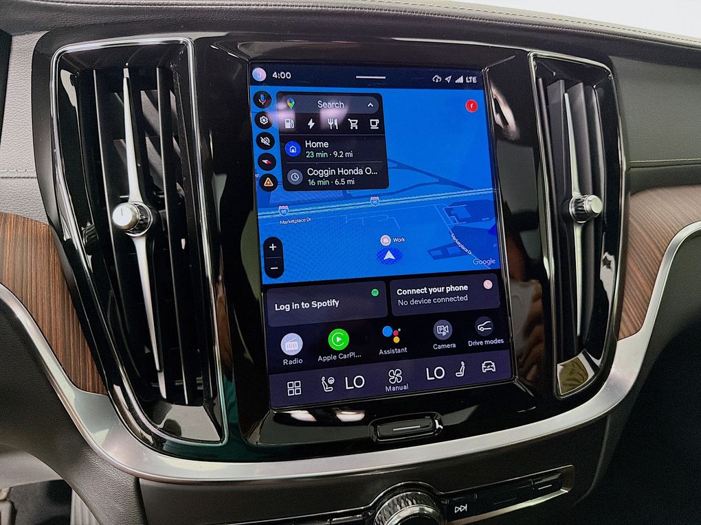 Used 2023 Volvo S60 Recharge Plug-In Hybrid Sedan