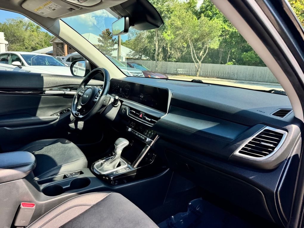 Used 2024 Kia Seltos SUV