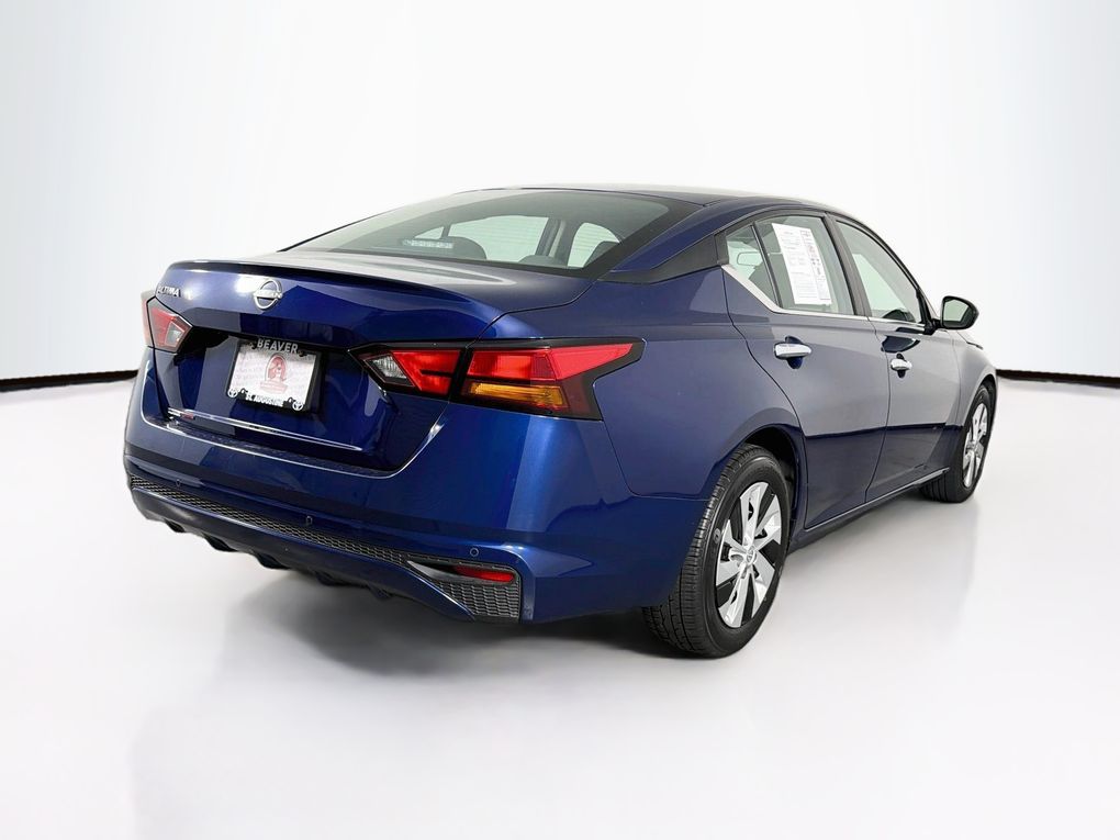 Used 2024 Nissan Altima Sedan