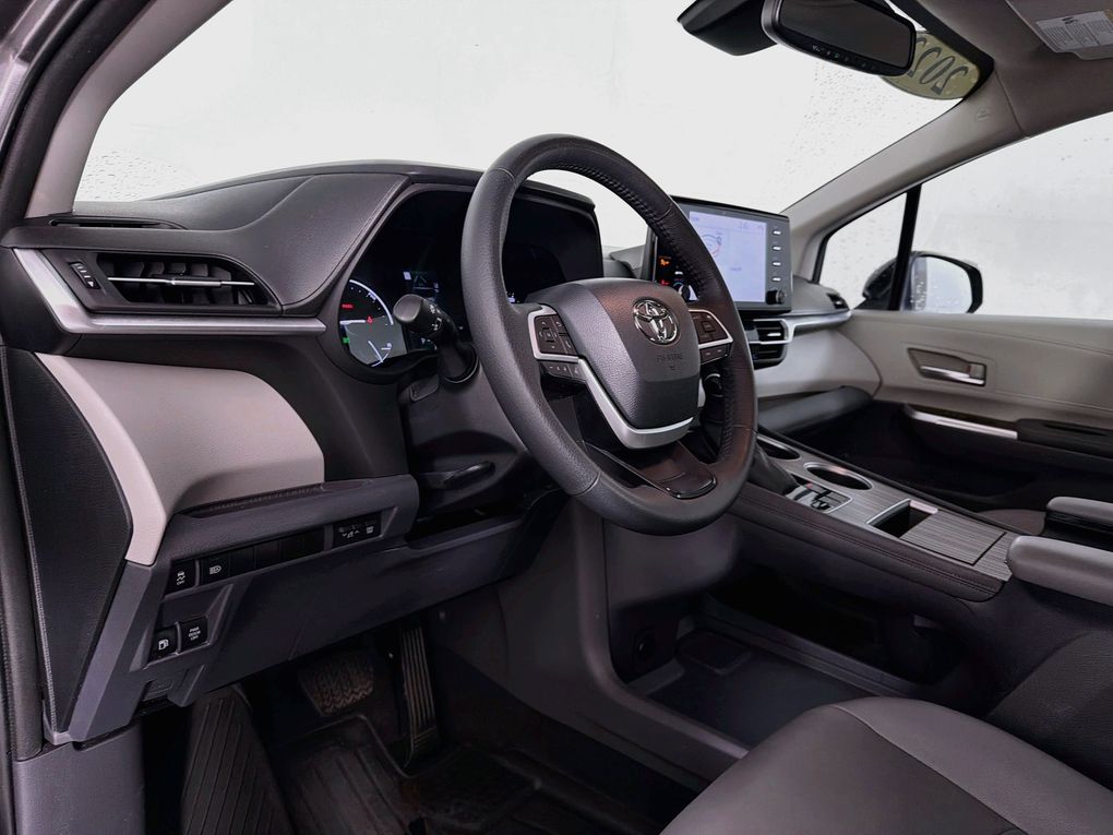 Used 2023 Toyota Sienna Van