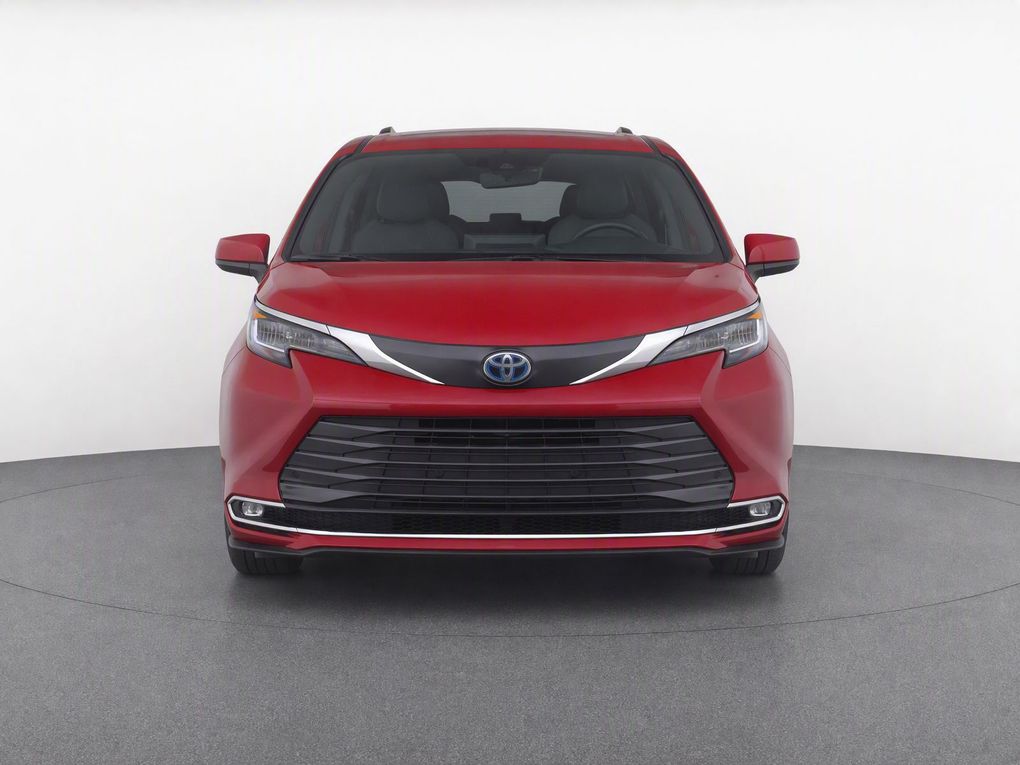 Used 2021 Toyota Sienna Van