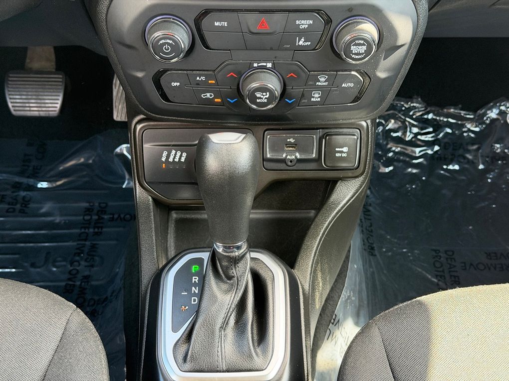 Used 2023 Jeep Renegade SUV