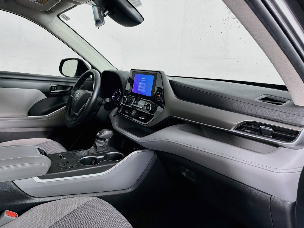 Used 2023 Toyota Highlander SUV