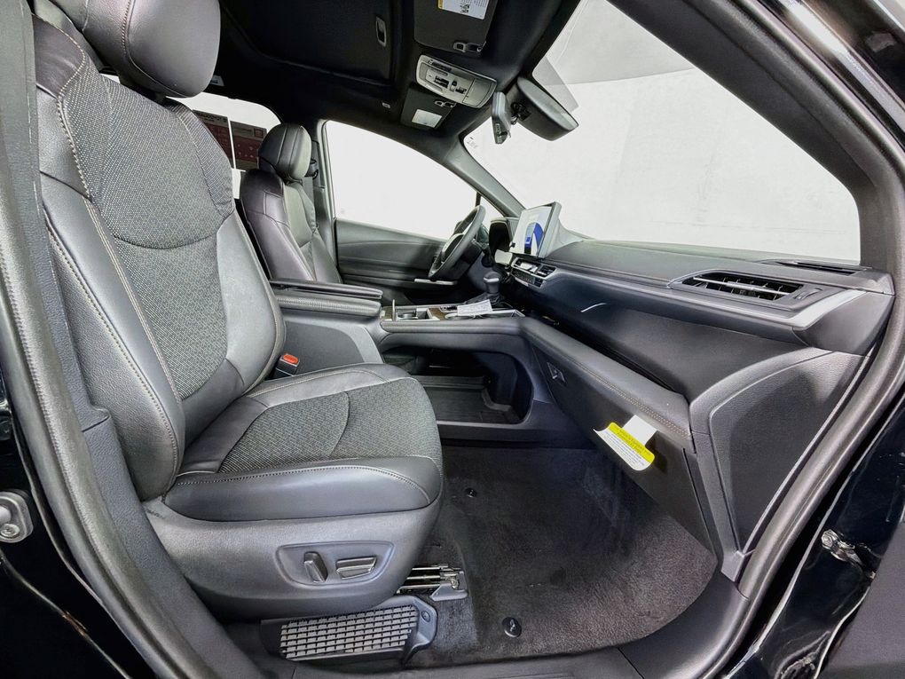 New 2026 Toyota Sienna Van