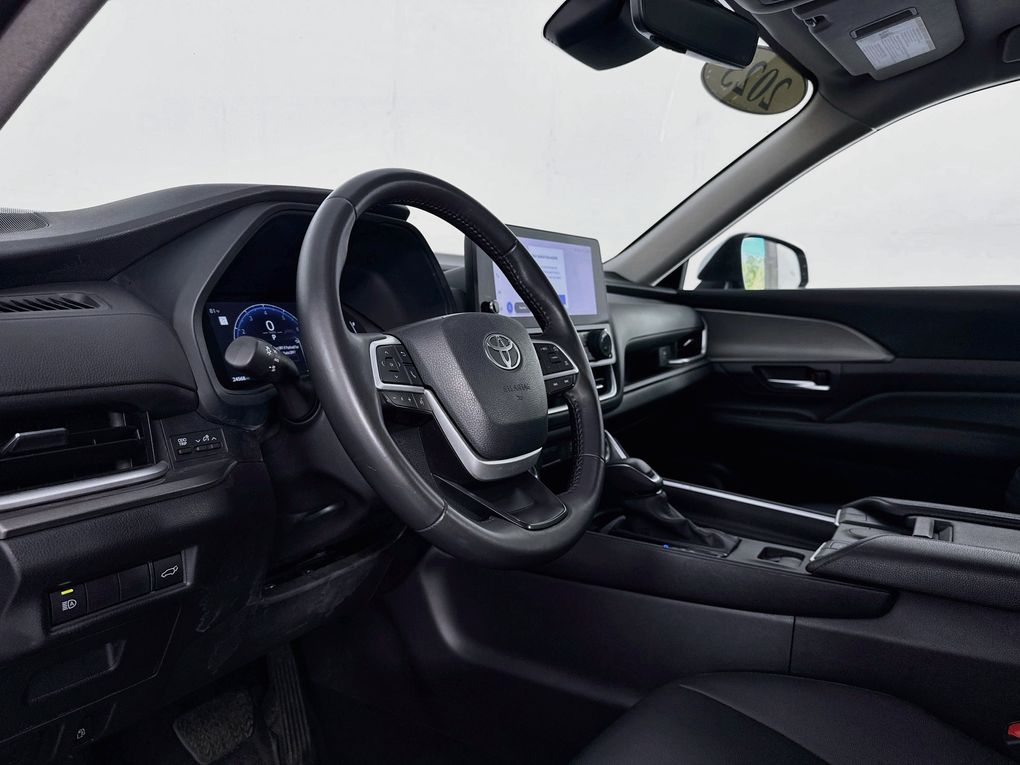 Used 2025 Toyota Grand Highlander SUV