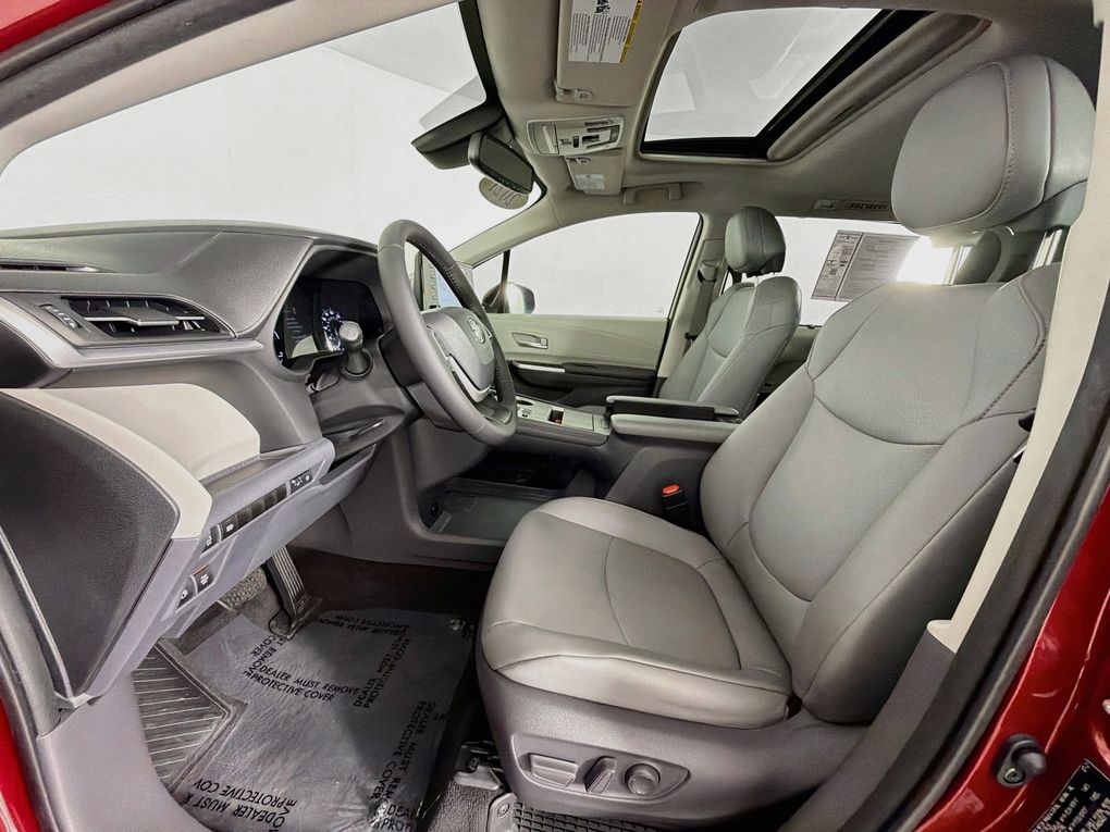 Used 2021 Toyota Sienna Van