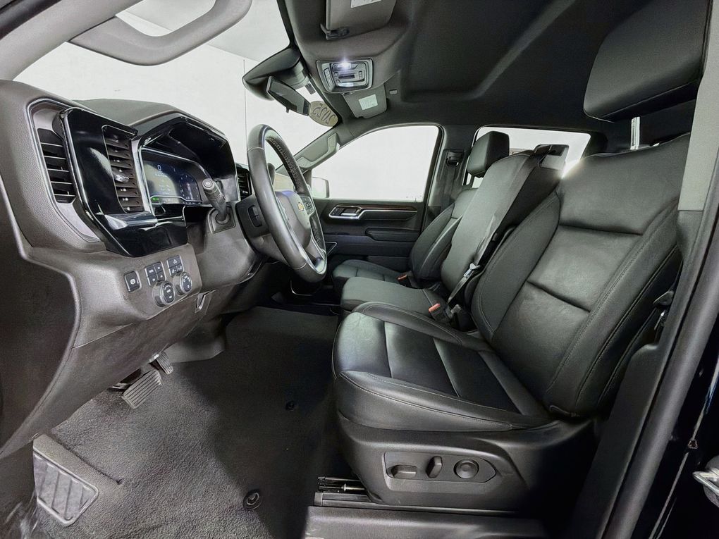 Used 2025 Chevrolet Silverado 1500 Truck