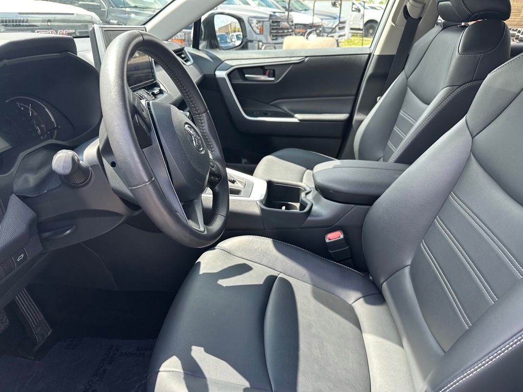Used 2025 Toyota RAV4 SUV